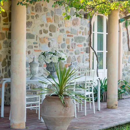 Eden Villa *